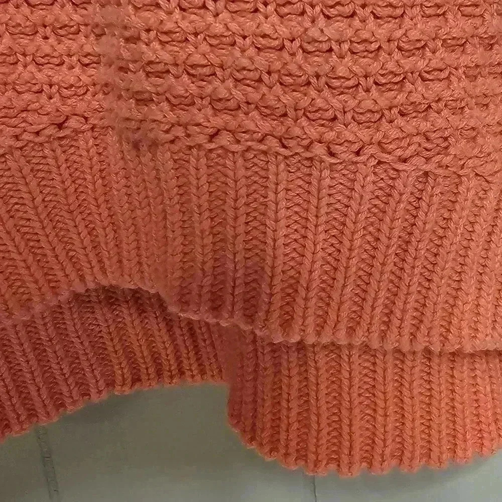 Aeropostale Coral Sweater, junior size medium. - Picture 2 of 6